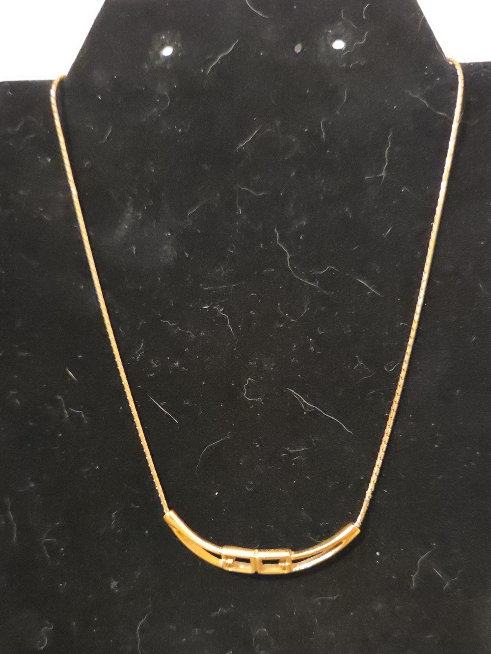 Vintage Authentic Givenchy Interlocking Gold G Logo Collar Necklace EUC